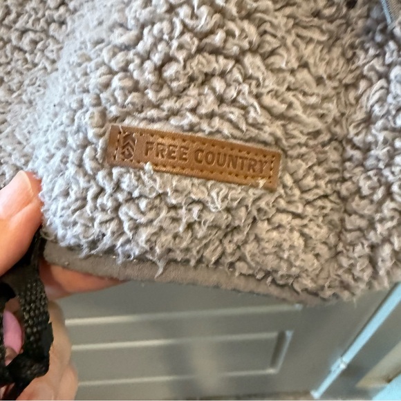 Free Country Gray Sherpa Fleece Vest - Picture 3 of 10